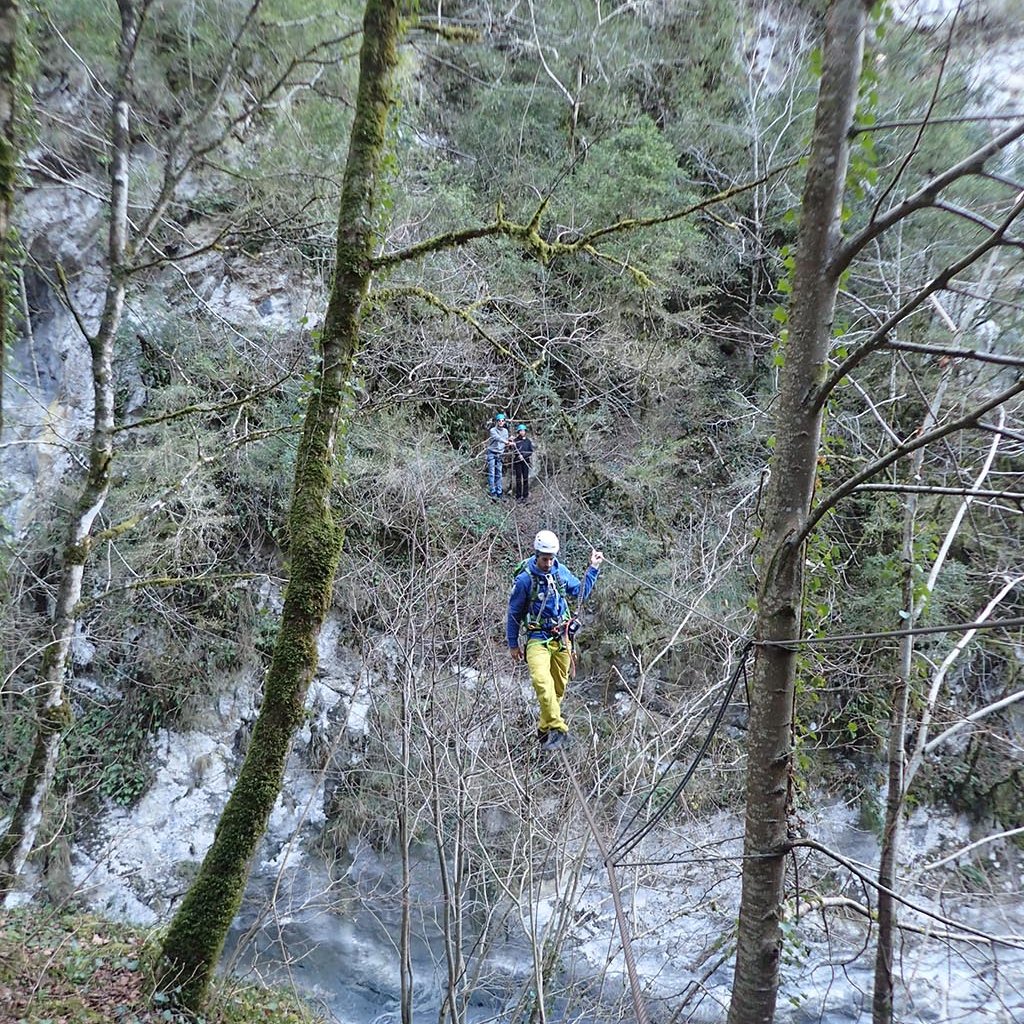 Pont de Singe du Hourat (pyrénées 64)