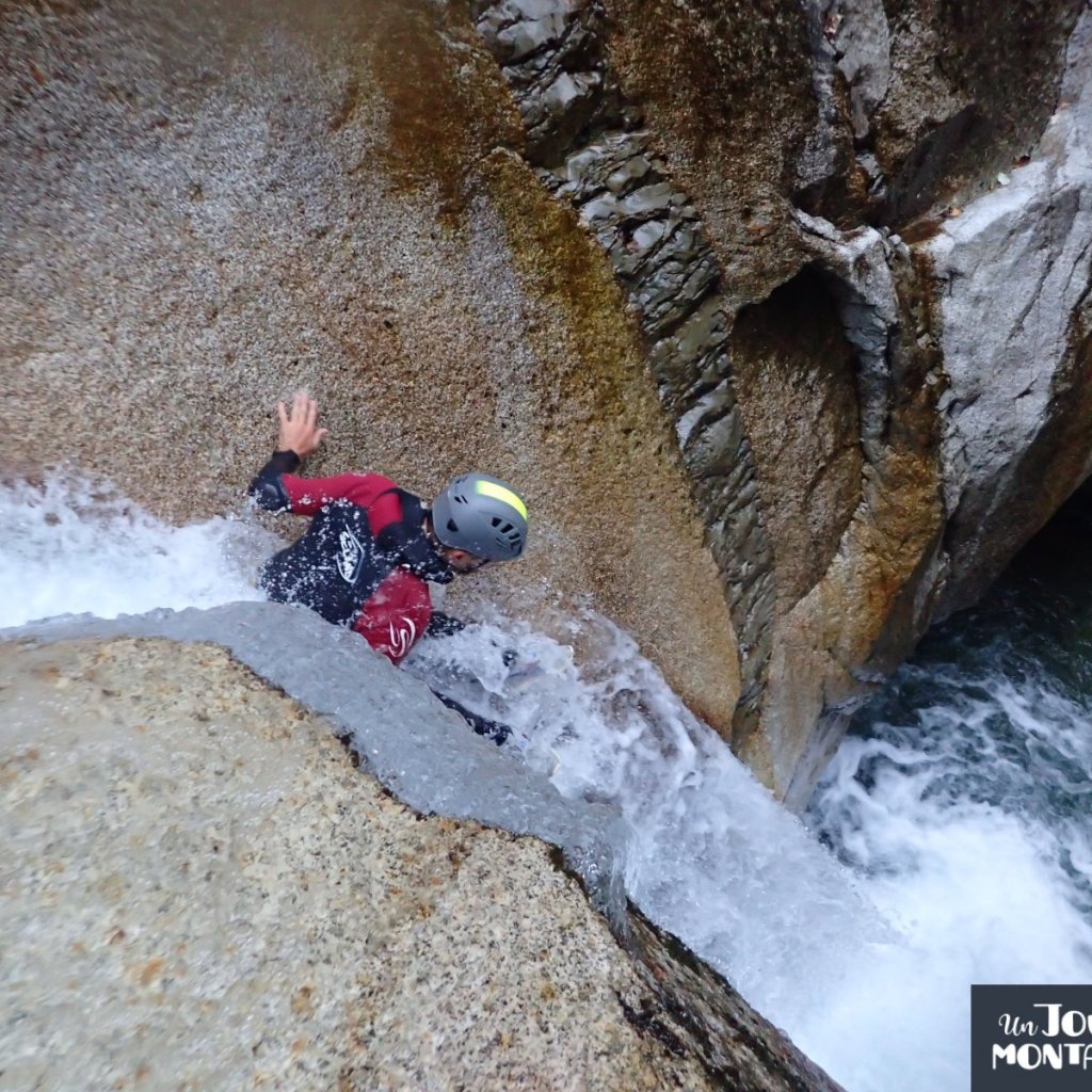 "Pas de la danceuse" dans le canyon du Soussouéou (Artouste 64)