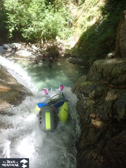 Toboggan canyoning Bious dans les Pyrénées