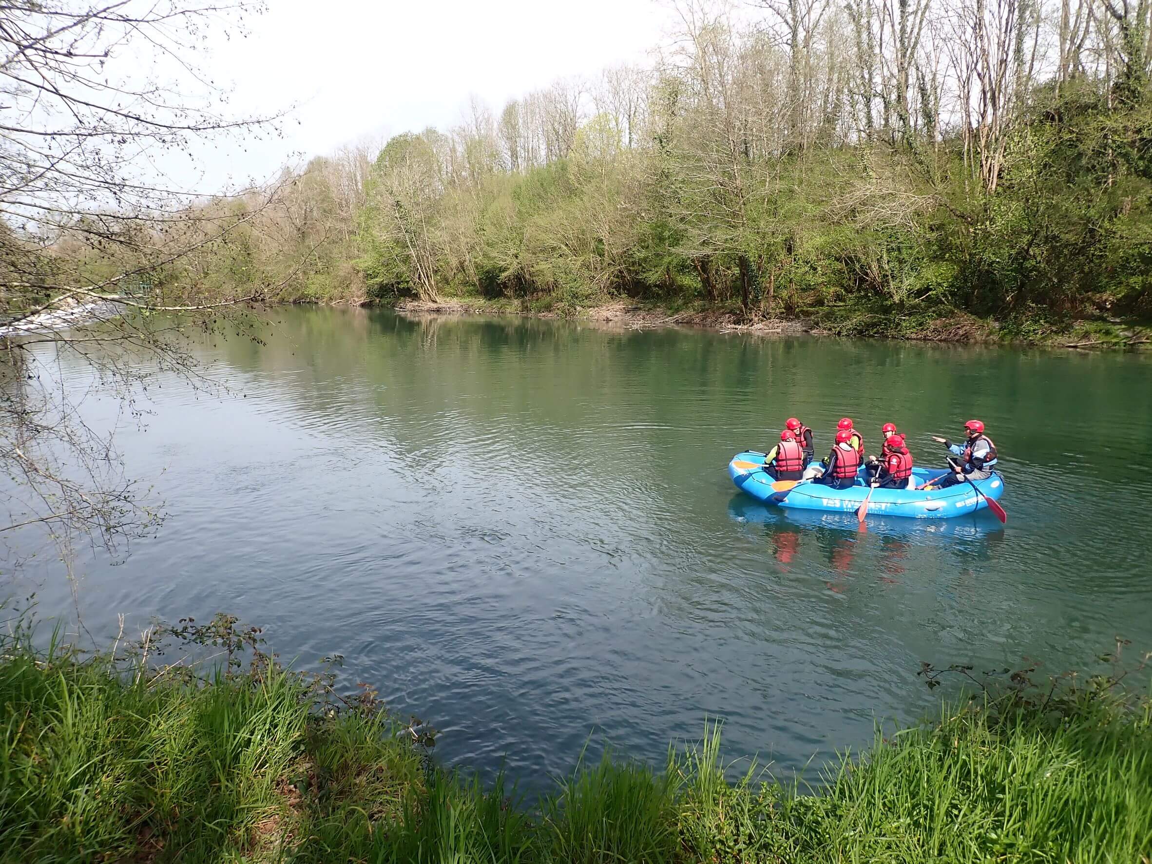 Rafting Lestelle-Bettharam pyrenees Rafting st-pé-de-bigorre Lestelle-Bétharram